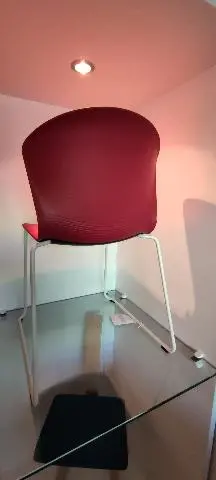 Imagen Silla patn apilable. Estructura acero blanca. 3