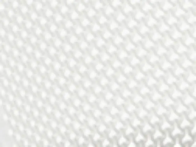 Imagen2 Asiento tapizado negro - Respaldo perforado PVC blanco